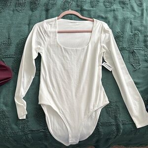 NWT Old Navy long sleeve bodysuit white medium